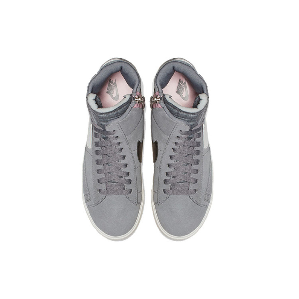 Nike Blazer Rebel