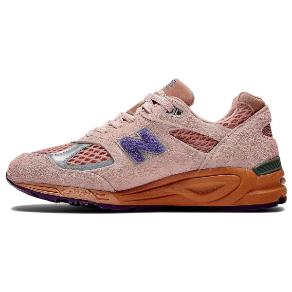 Salehe Bembury x New Balance NB 990 V2