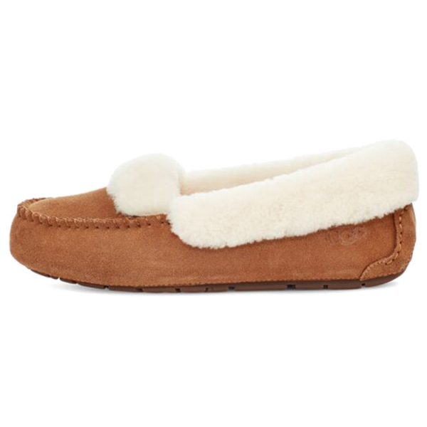 UGG Dakota Spill Seam