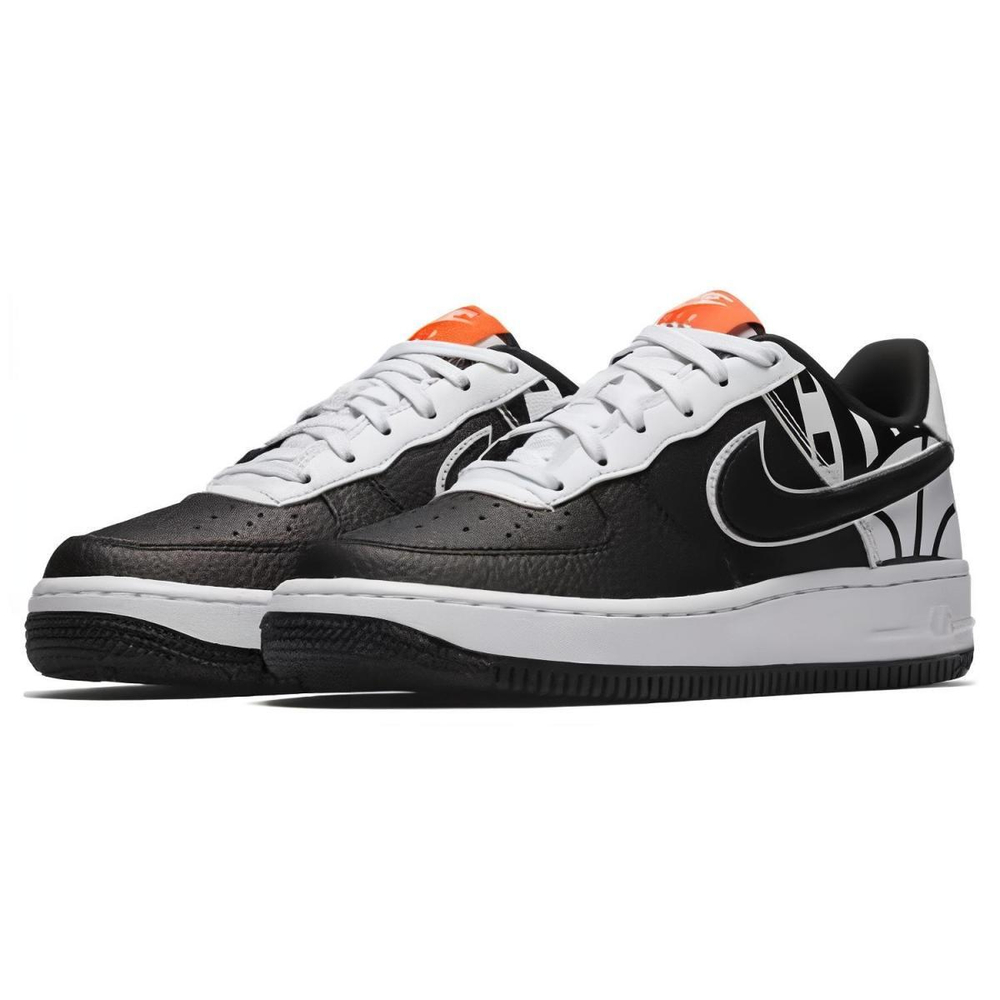 Nike Air Force 1 Lv8