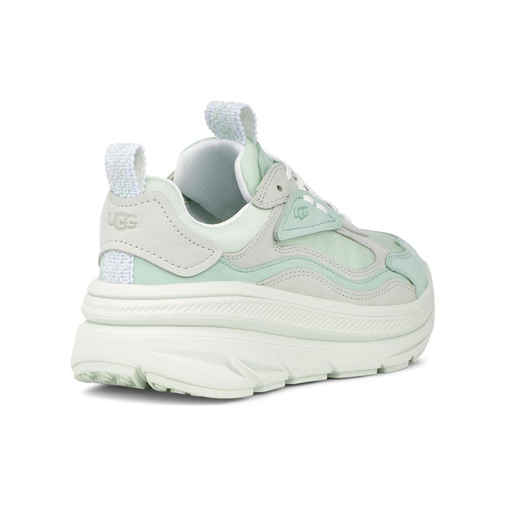 UGG CA1