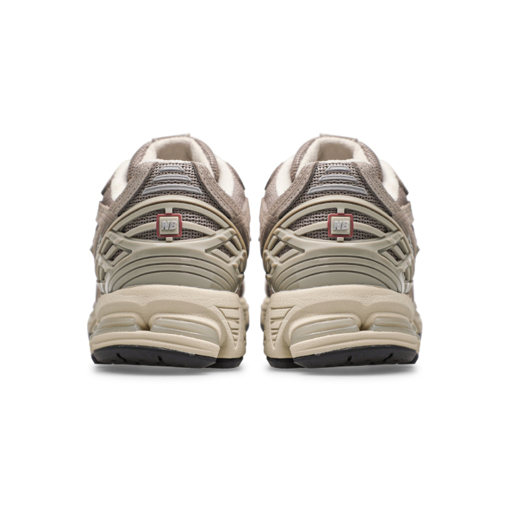 New Balance NB 1906R "urbancore"