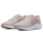 Nike Quest 5
