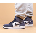 Jordan Air Jordan 1 Mid Sanded Purple