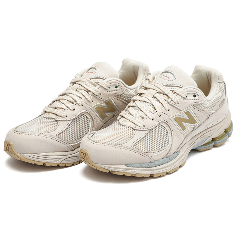 New Balance NB 2002R