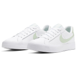 Nike Court Royale