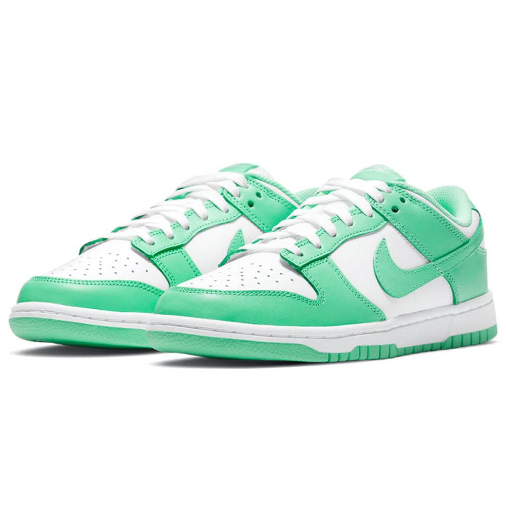 Nike Dunk green glow