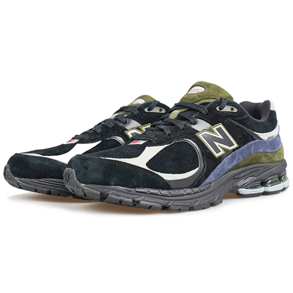 New Balance NB 2002R