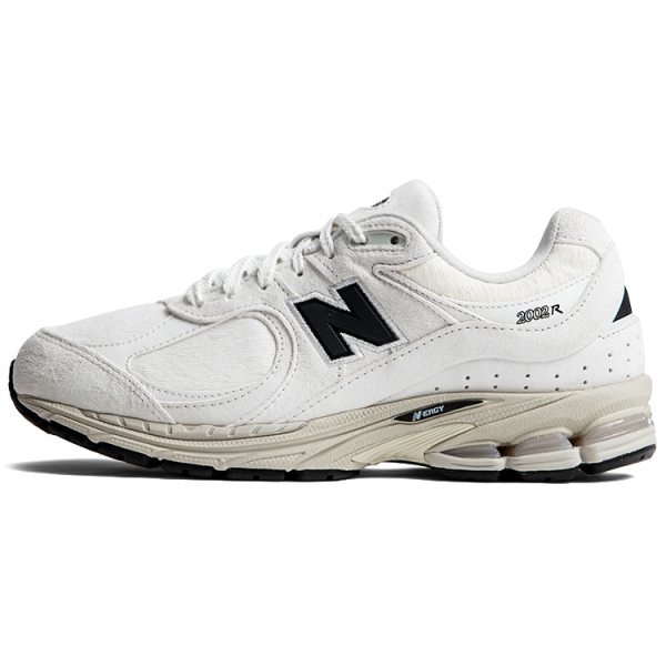 New Balance NB 2002R