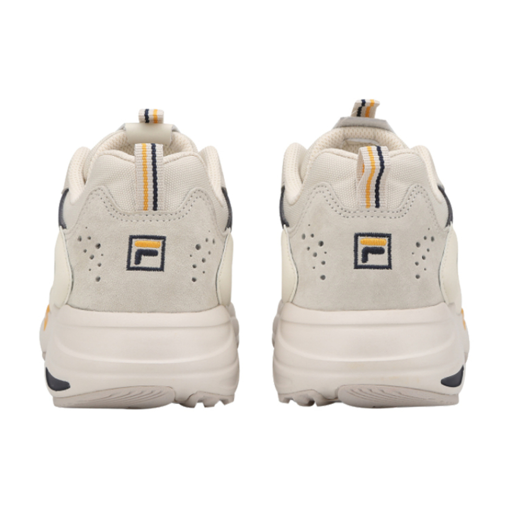 FILA Tracer