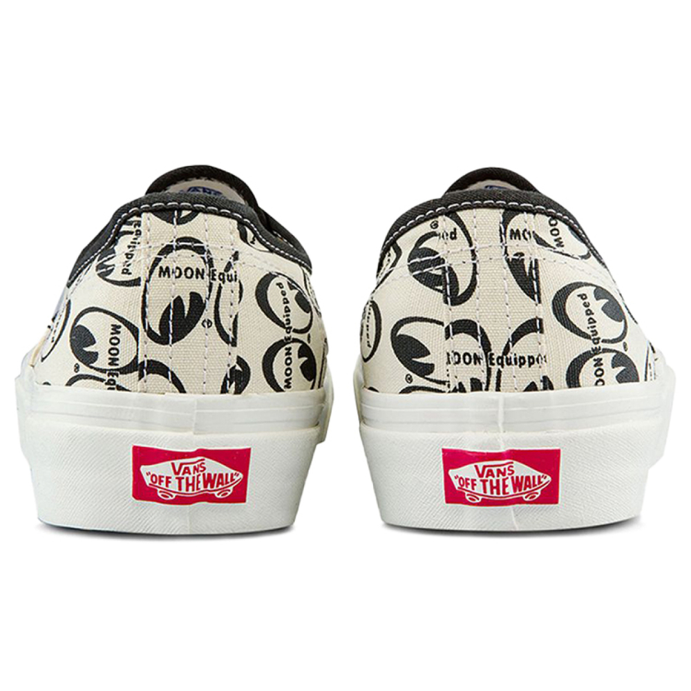 Vans Style 44 Mooneyes