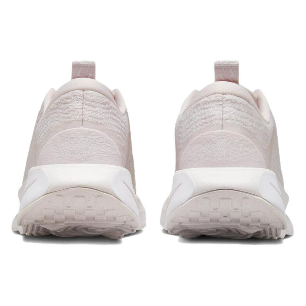 Nike Motiva