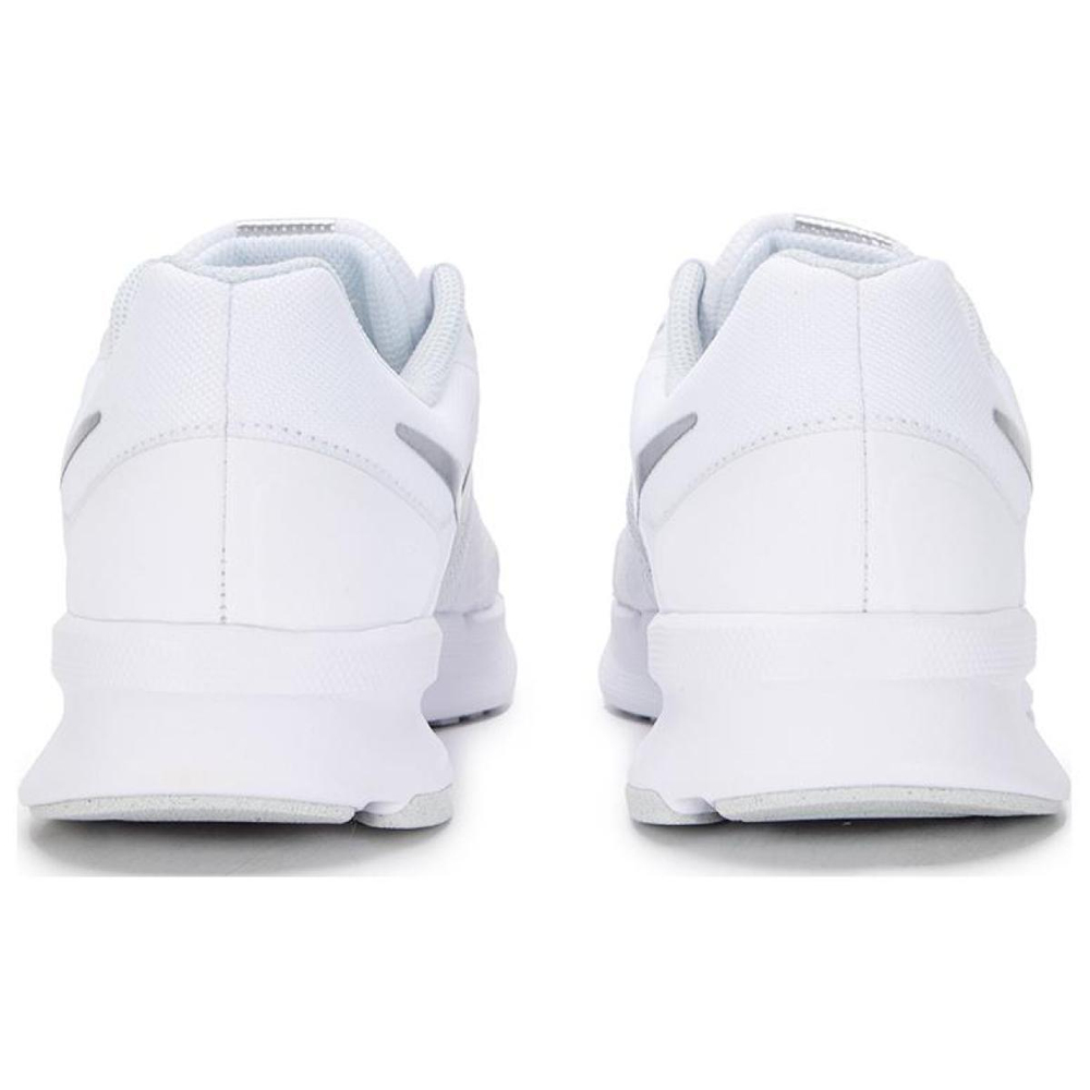 Nike Run Swift 3