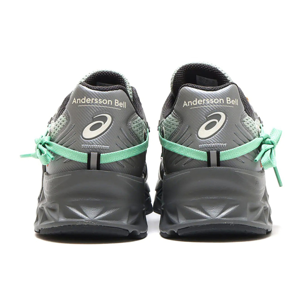 Asics Protoblast