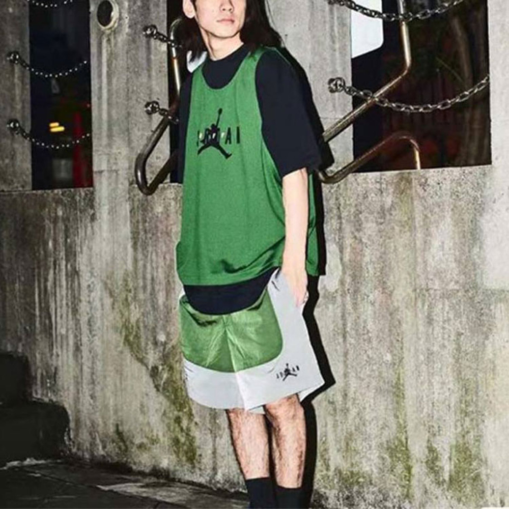 Jordan x OFF-WHITE T