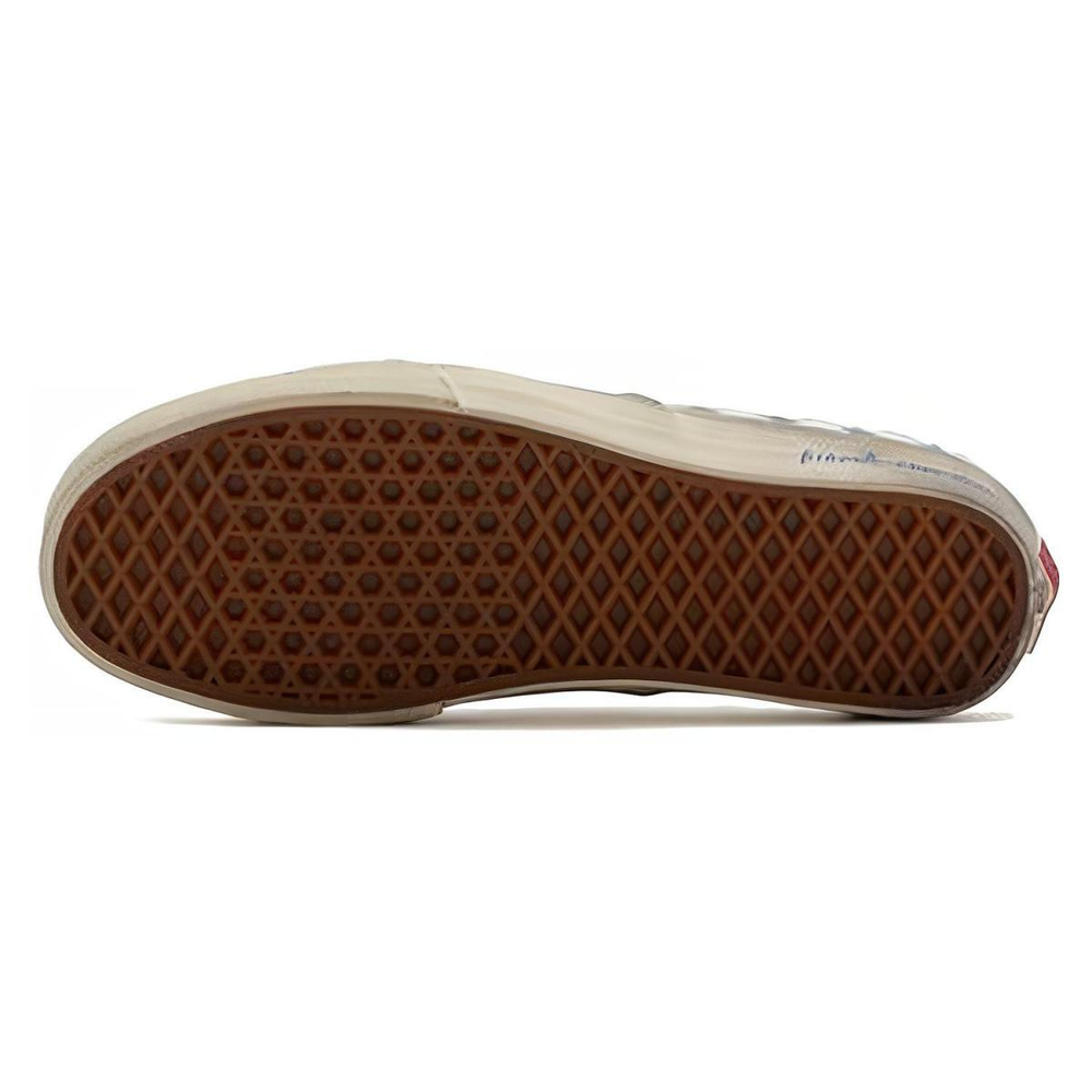 Bianca Chandôn x Vans Authentic VLT LX