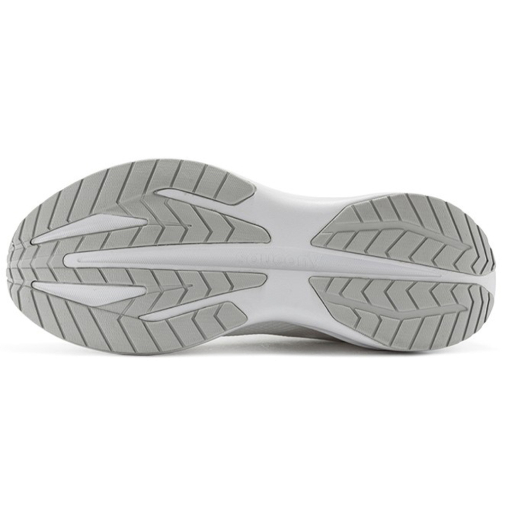 Saucony Striker 2