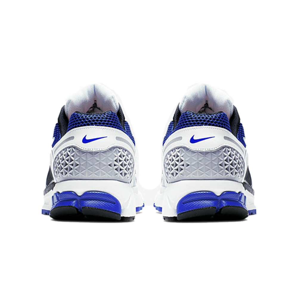 Nike Air Zoom Vomero 5