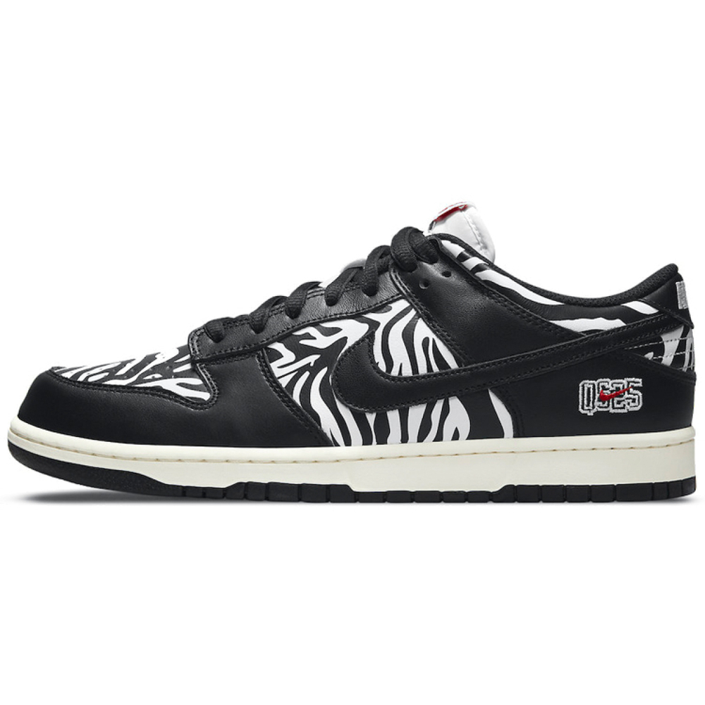 Nike Dunk SB Zebra