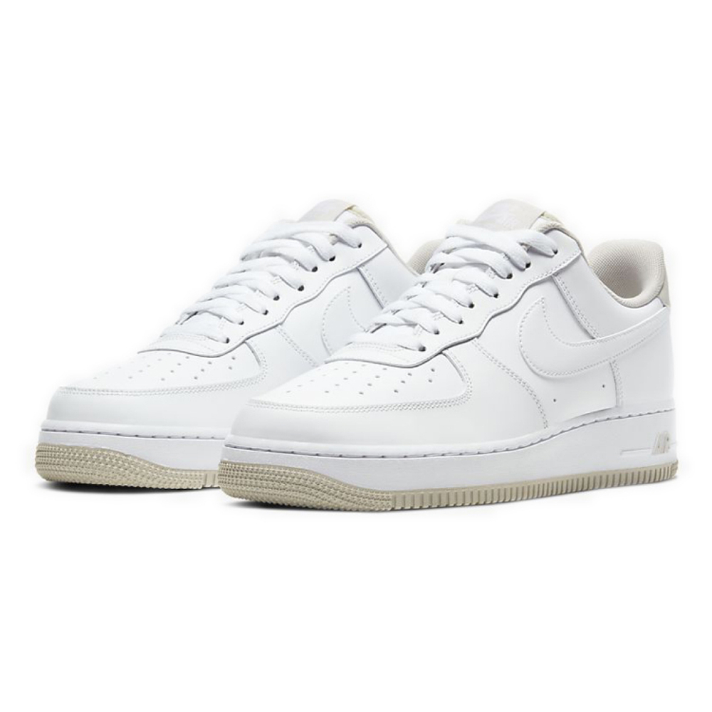 Nike Air Force 1 07