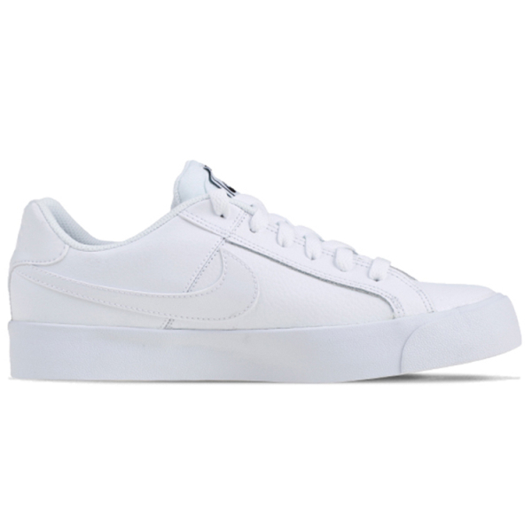 Nike Court Royale AC