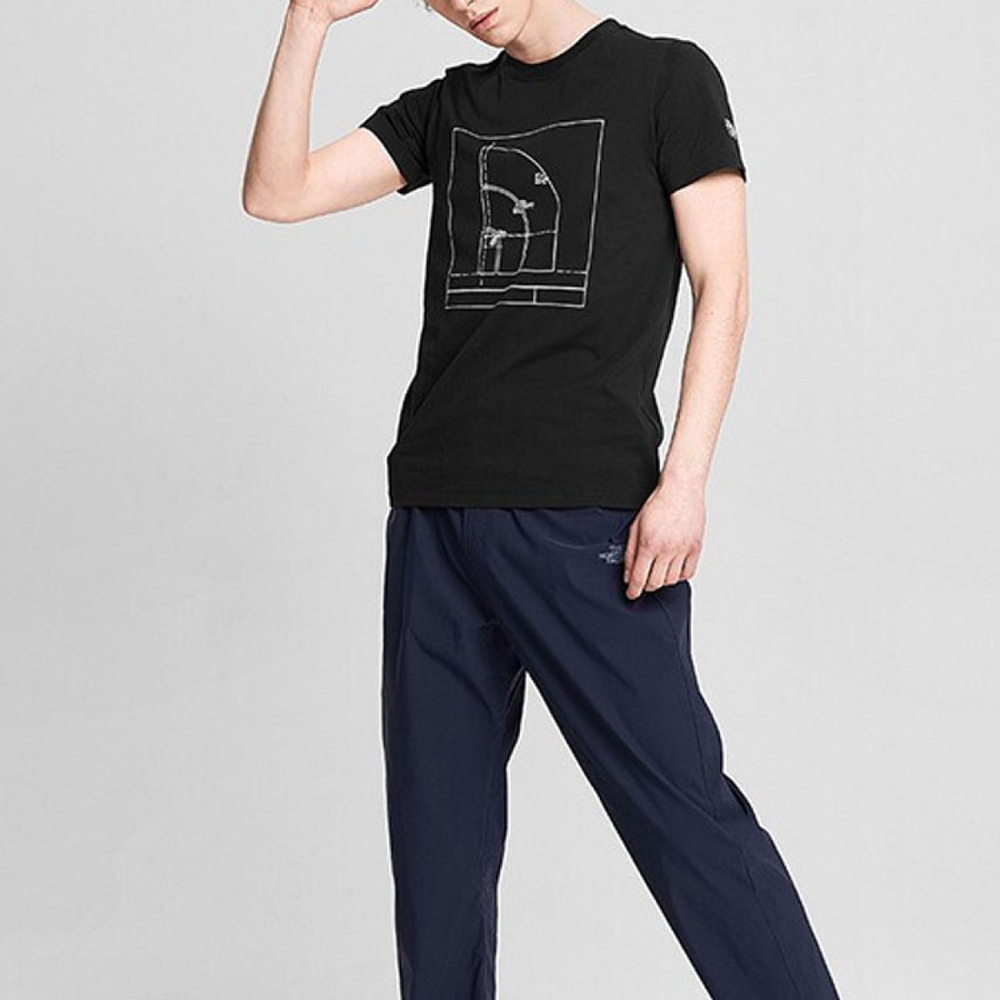 THE NORTH FACE logo T