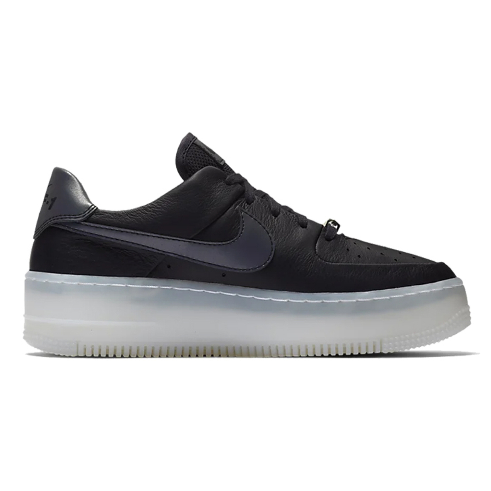 Nike Air Force 1 Sage Low LX