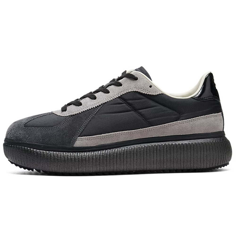 Onitsuka Tiger Delecity