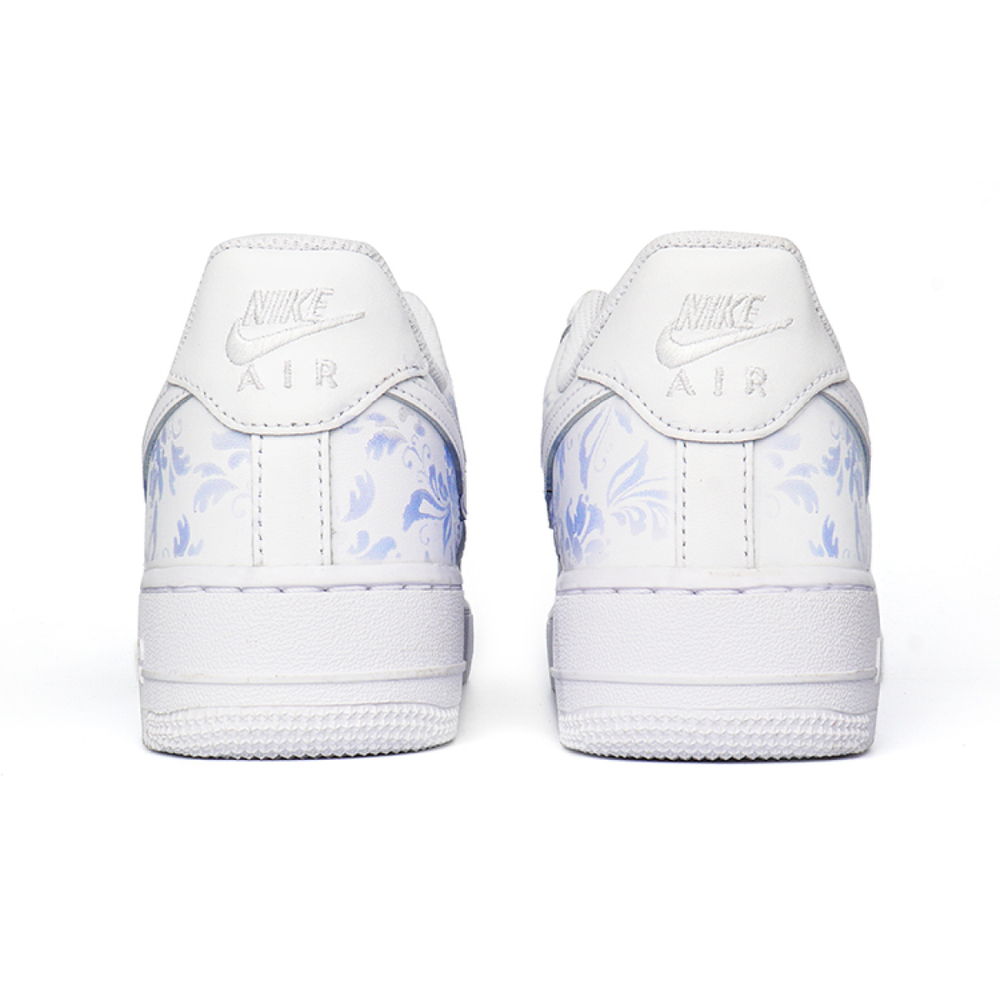 【 】 Nike Air Force 1