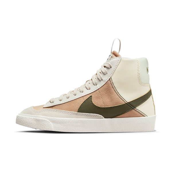 Nike Blazer '77 SE D