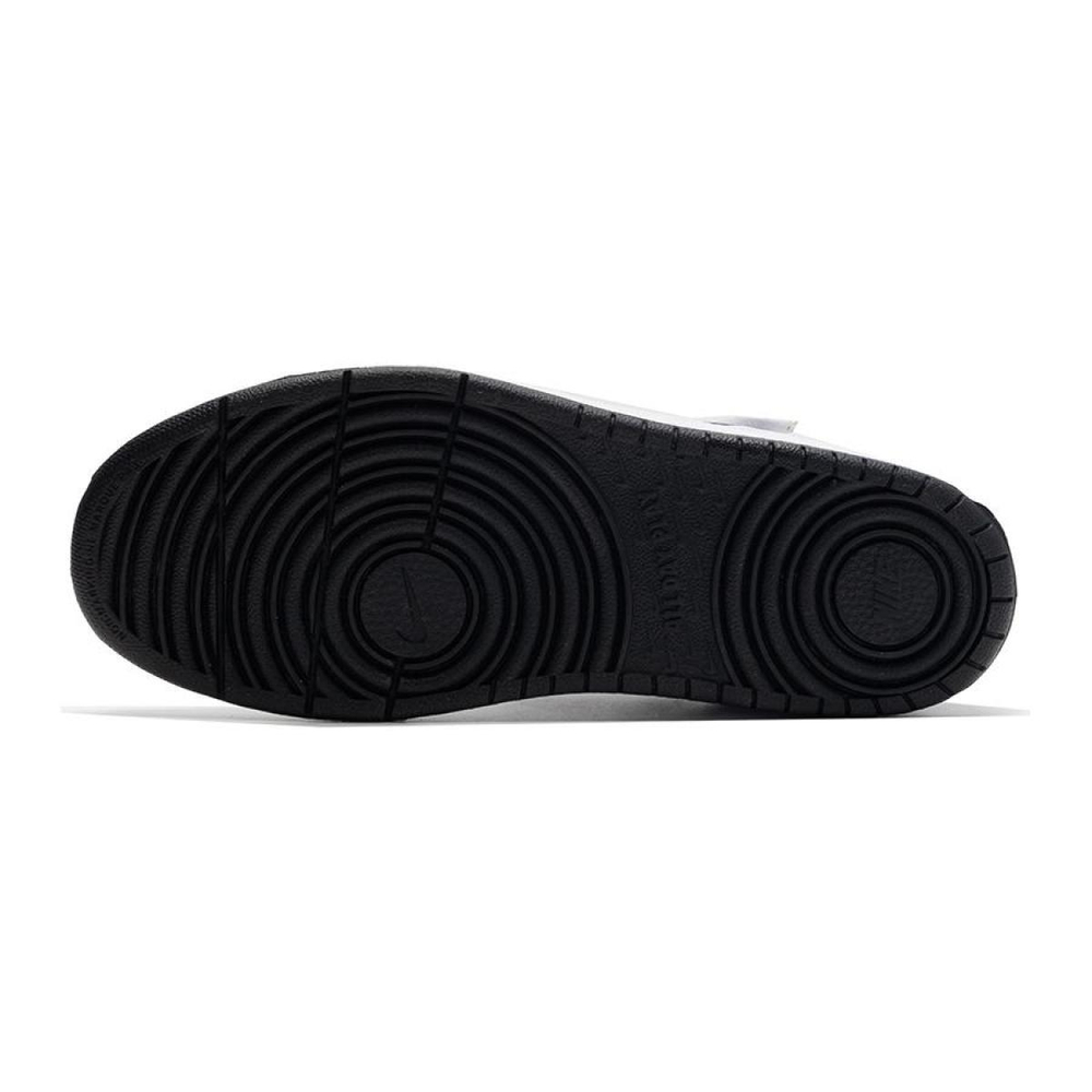 Nike Court Lite