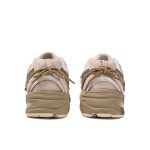 【 】 New Balance NB 530