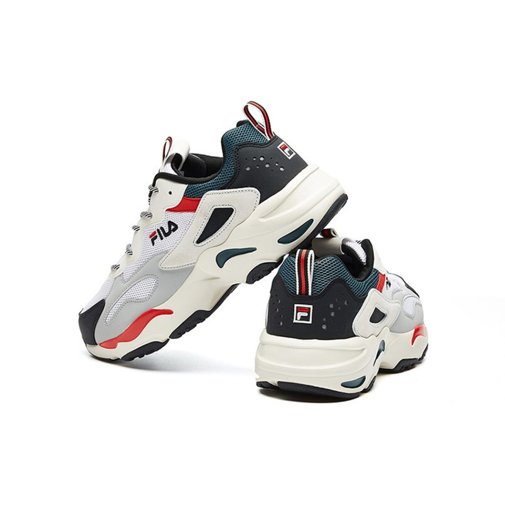 FILA Tracer