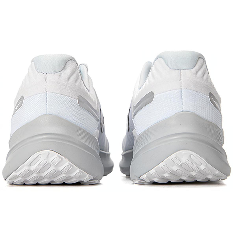 Nike Quest 5