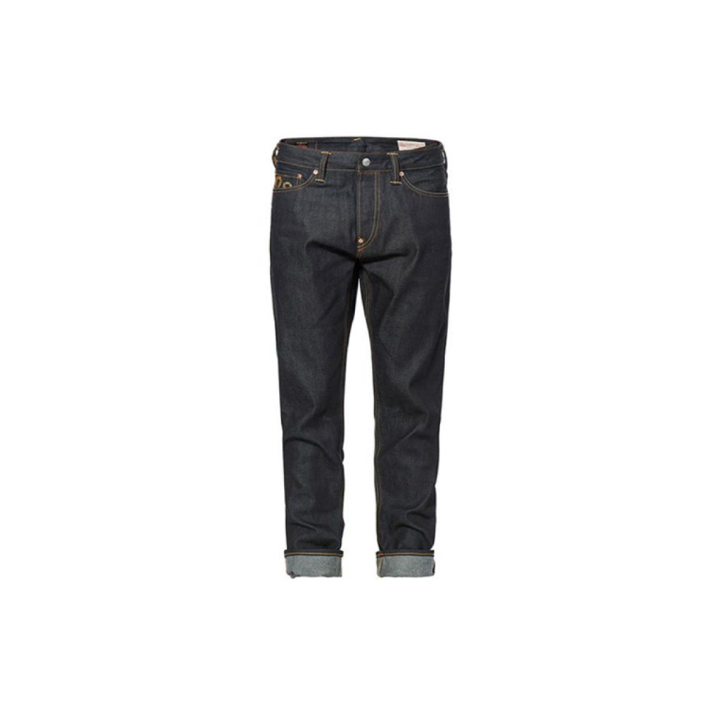 EVISU M