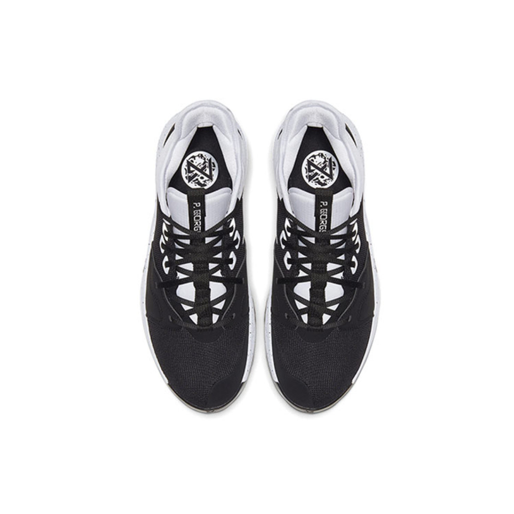 Nike PG3