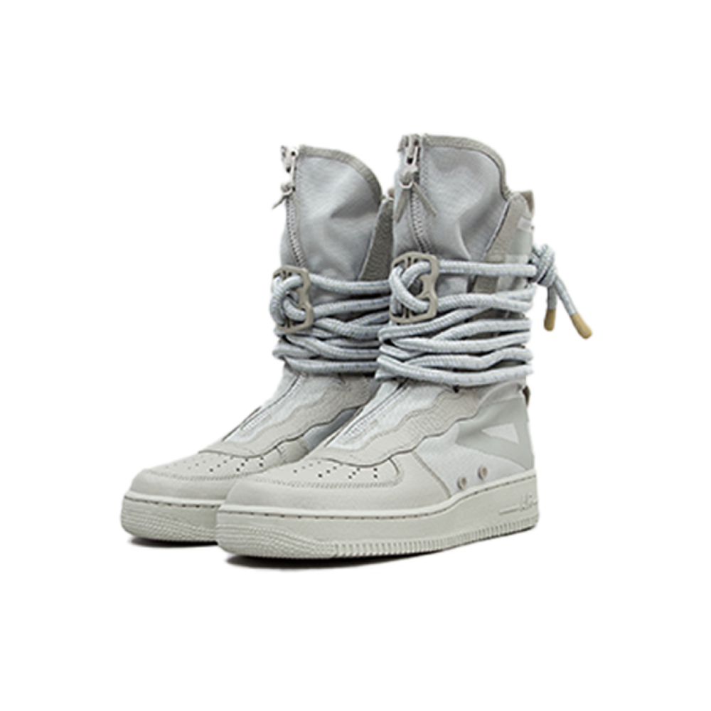 Nike Air Force 1 New Heights