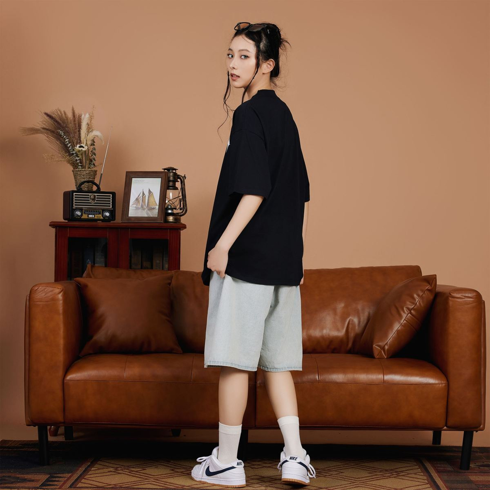 Airwalk T