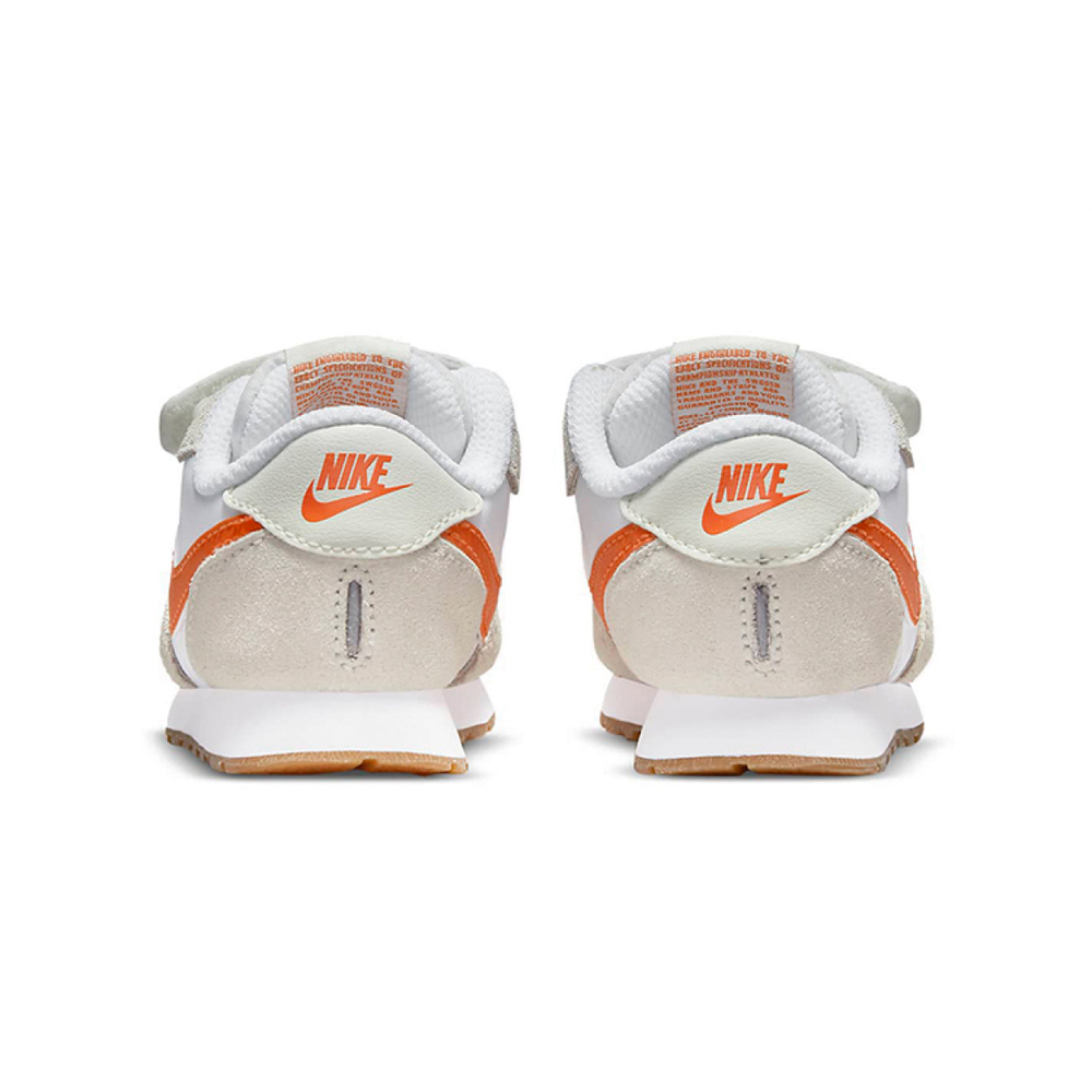 Nike MD Valiant