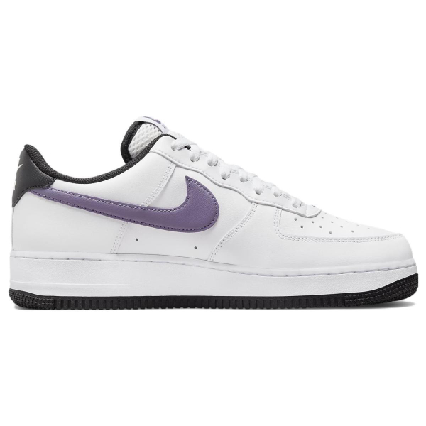 Nike Air Force 1 07 LV8 "Hoops"