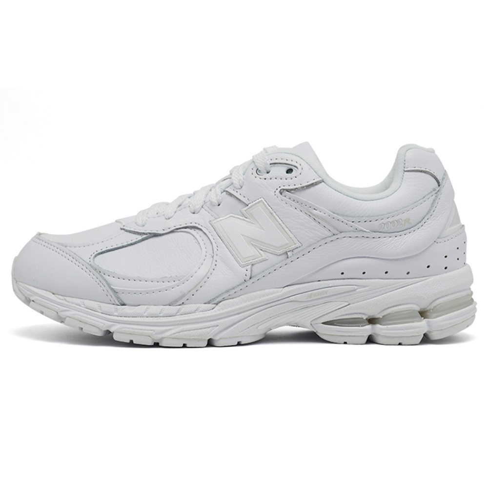 New Balance NB 2002R