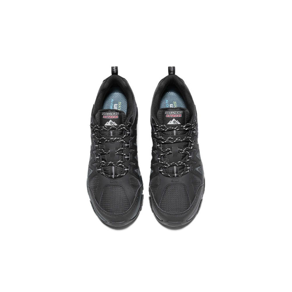 Skechers /