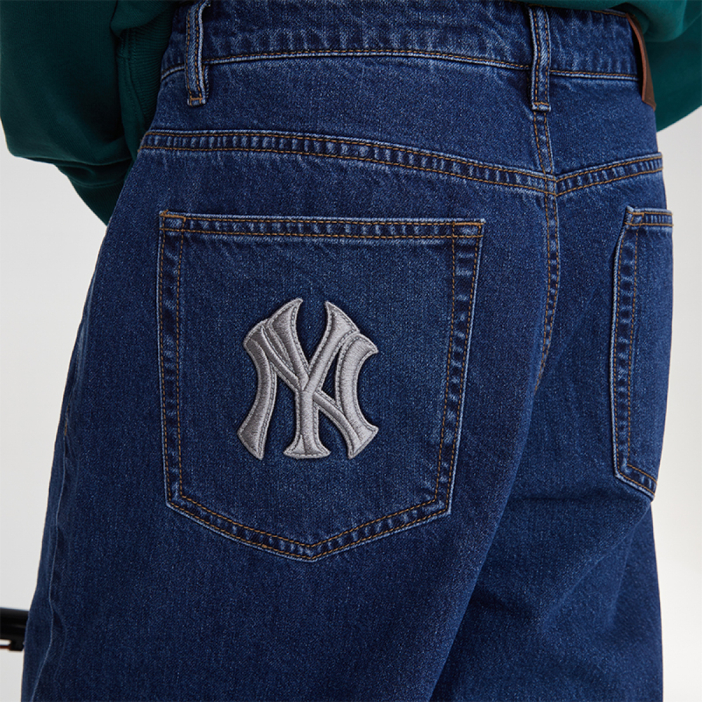 MLB