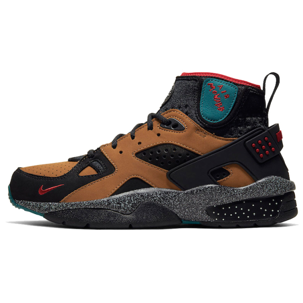 Olivia Kim Nike Air Mowabb