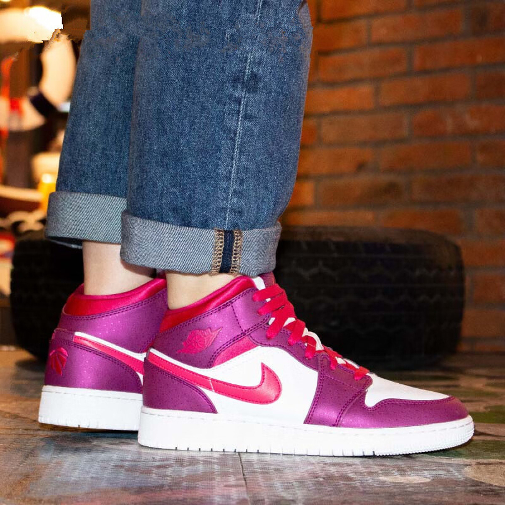 Jordan Air Jordan 1 Mid