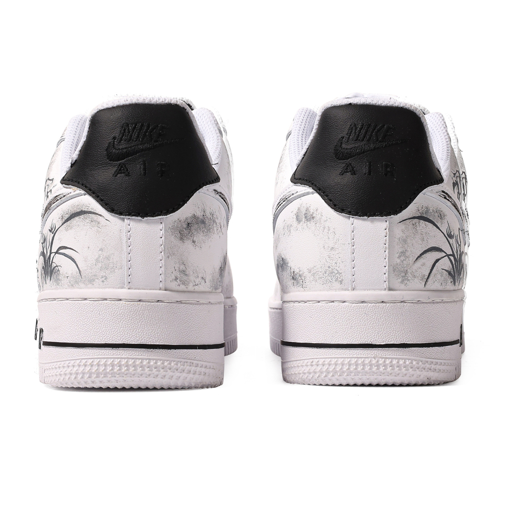 【 】 Nike Air Force 1