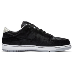 Medicom Toy x Nike Dunk SB og qs“be@rbrick”