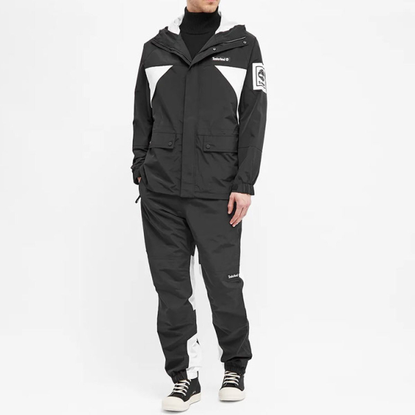 Timberland x MASTERMIND WORLD Logo