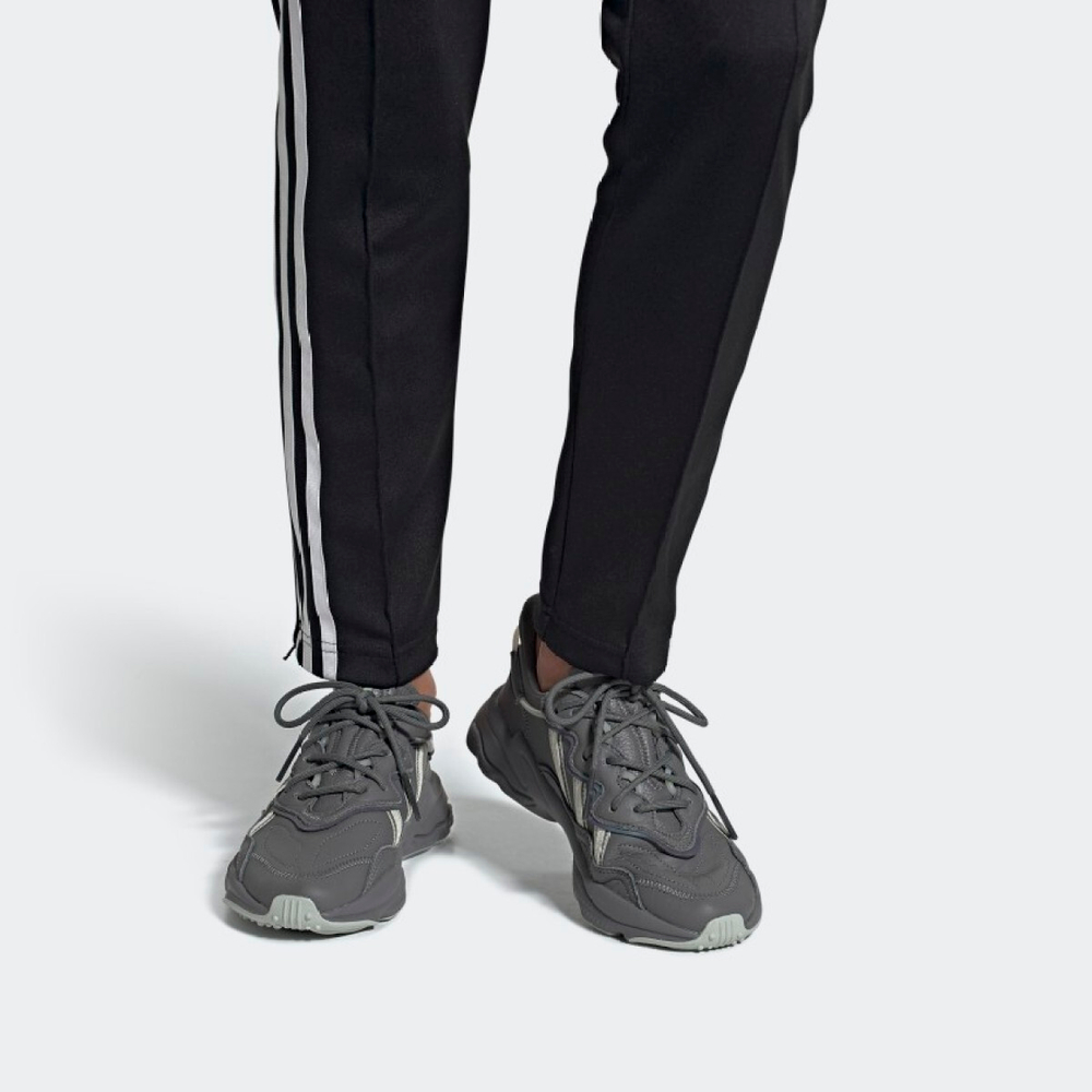 Adidas originals Ozweego Grey
