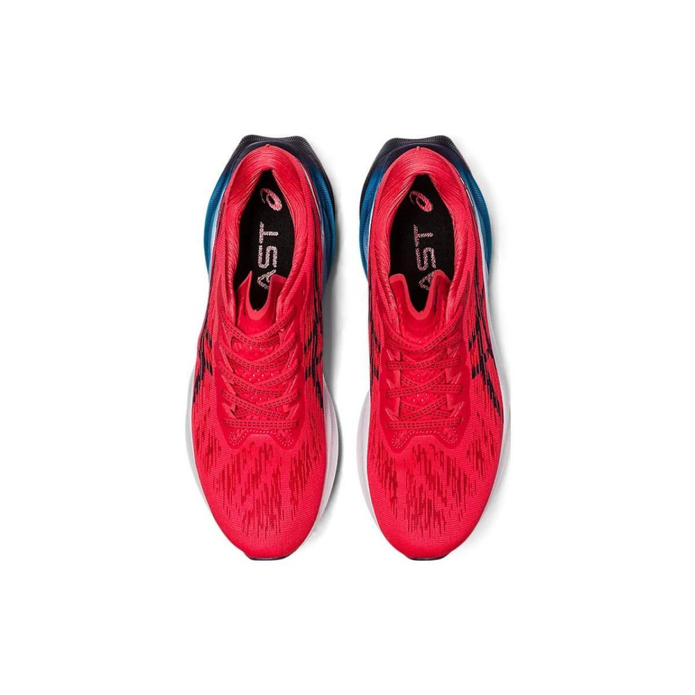 Asics Novablast 3